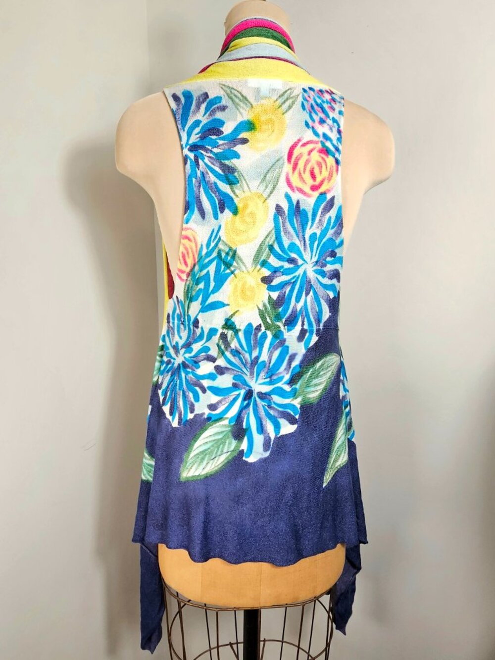 Anthropologie Adore Floral Knit Duster Vest Size S Longline Open Front Cardigan